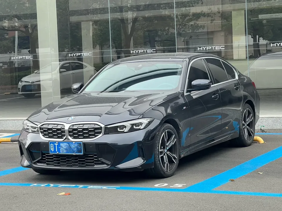 BMW 3 Series 2024