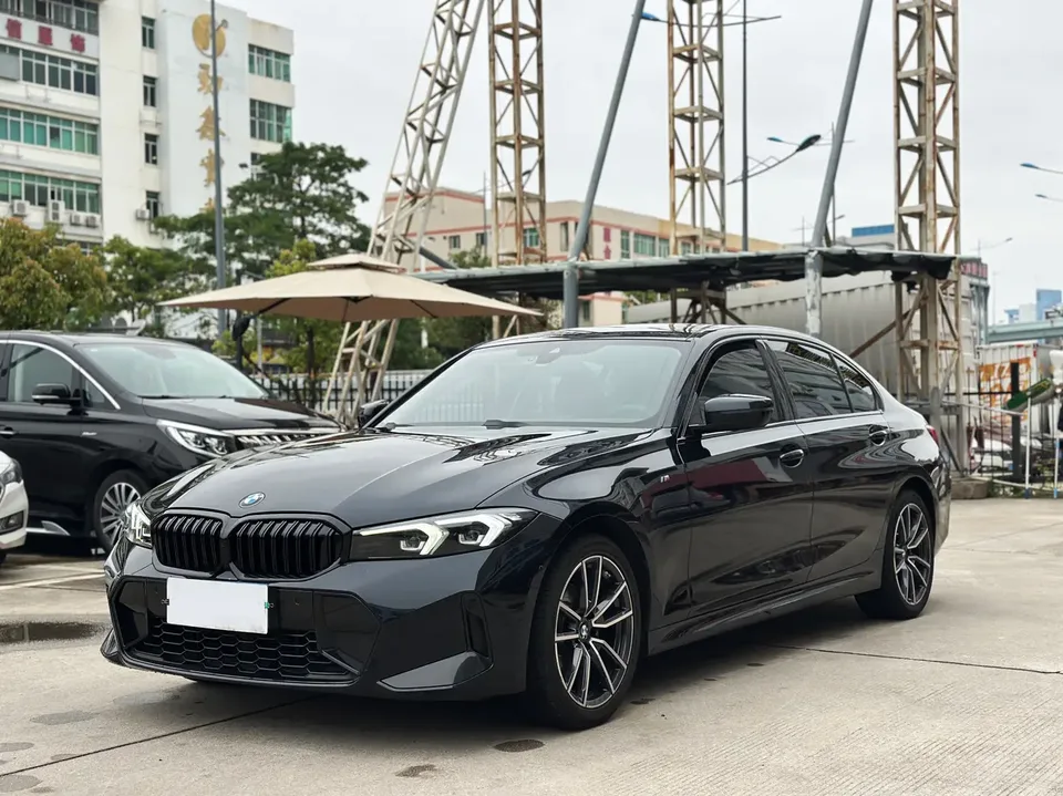 BMW 3 Series 2023