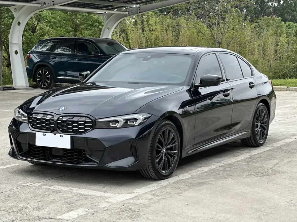 BMW 3 Series 2023
