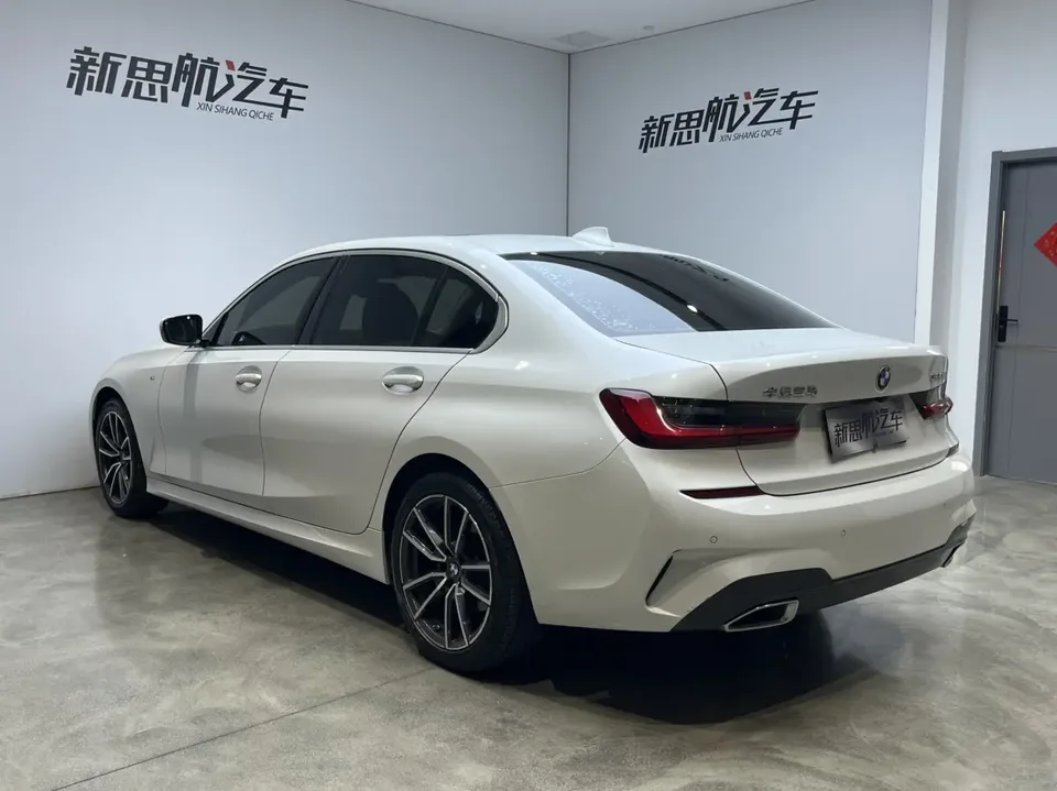 BMW 3 Series facelift 320Li M Sport package 2022 — миниатюра 2
