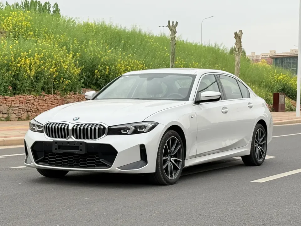 BMW 3 Series 2024