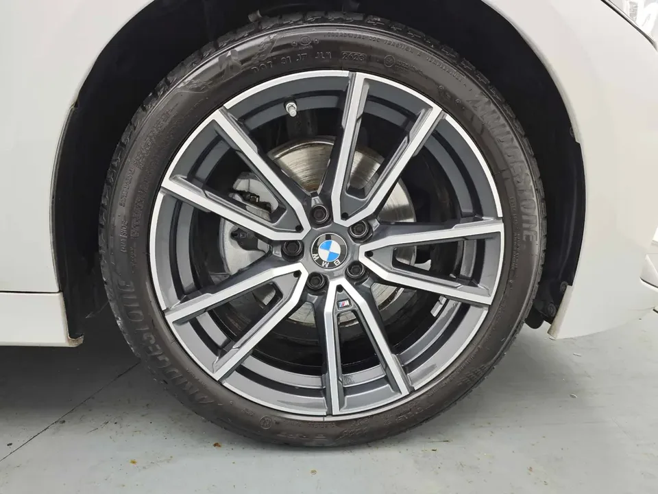 BMW 3 Series 2023