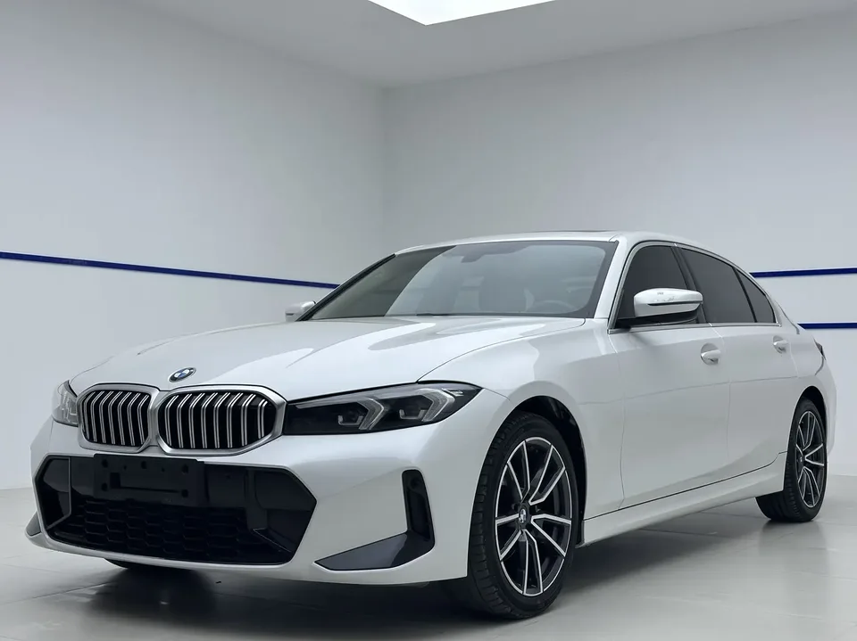 BMW 3 Series 2022