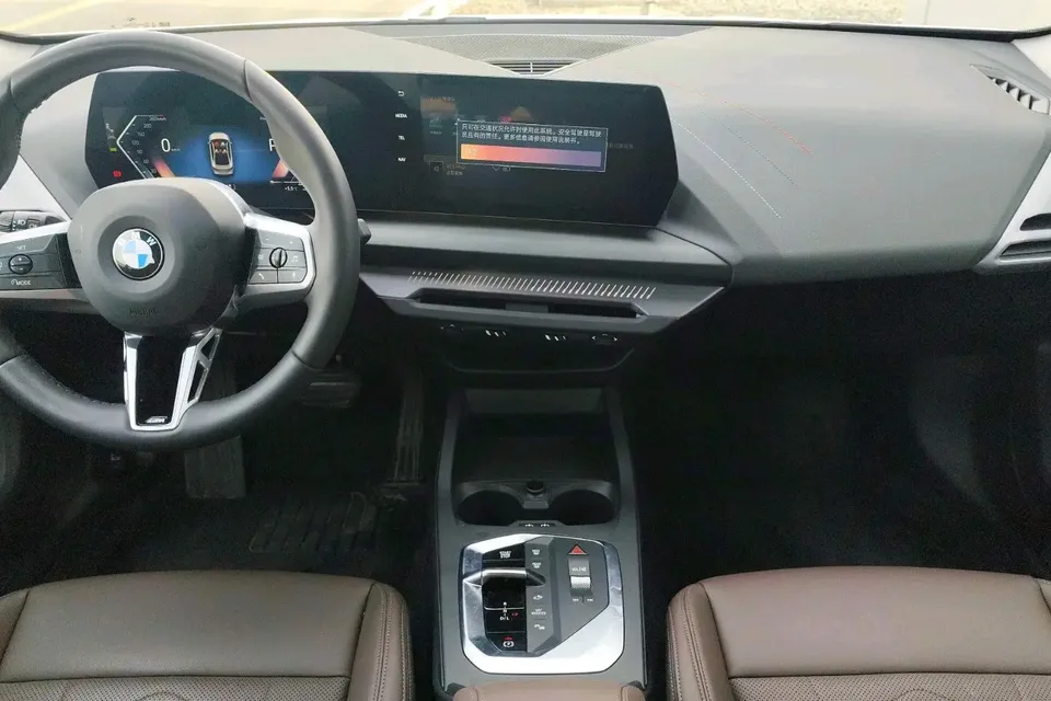 BMW 2 Series 225L M Sports Package 2025 — миниатюра 5