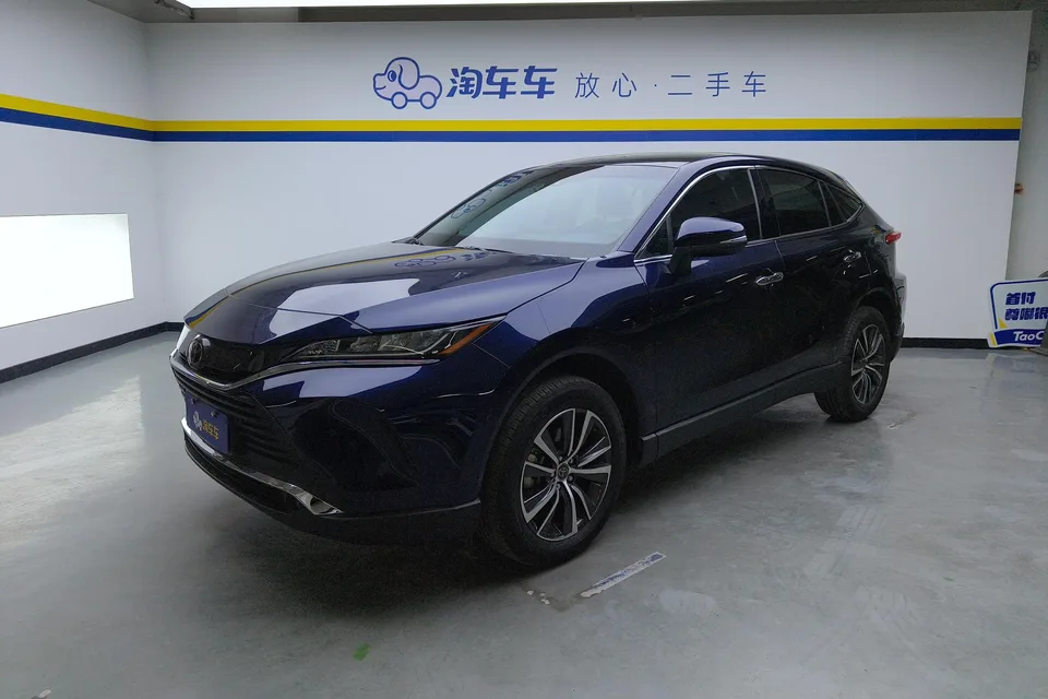 Toyota HARRIER 2022