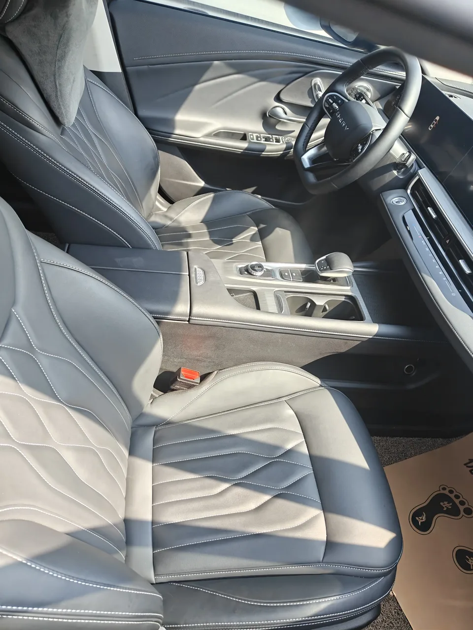Chery Arrizo 8 1.6TGDI DCT 2024 — миниатюра 5