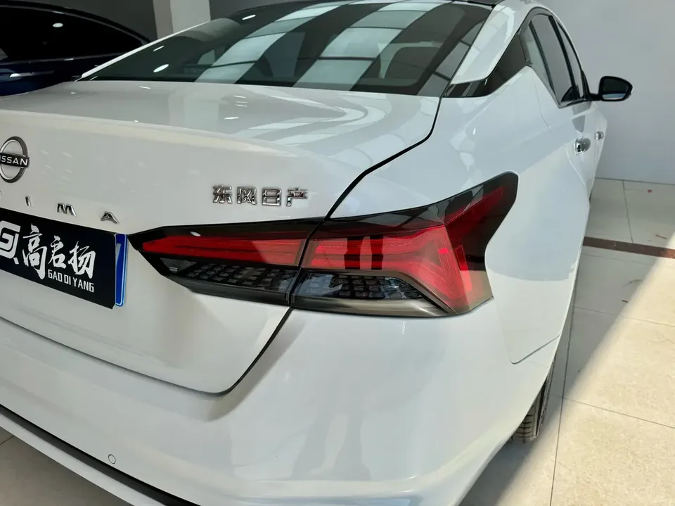 Nissan Altima Teana 2.0L XL-TLS Enjoy Edition 2023 — миниатюра 3