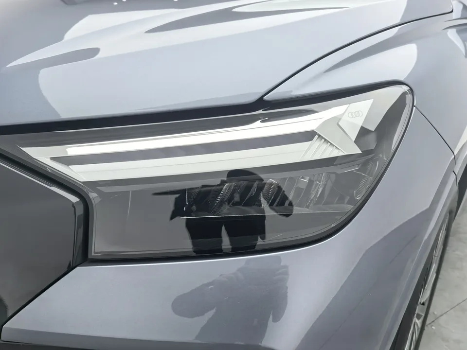 Audi Q4 e-tron Audi Q4 e-tron 2024 40 e-tron Creative Edition 2024 — миниатюра 3