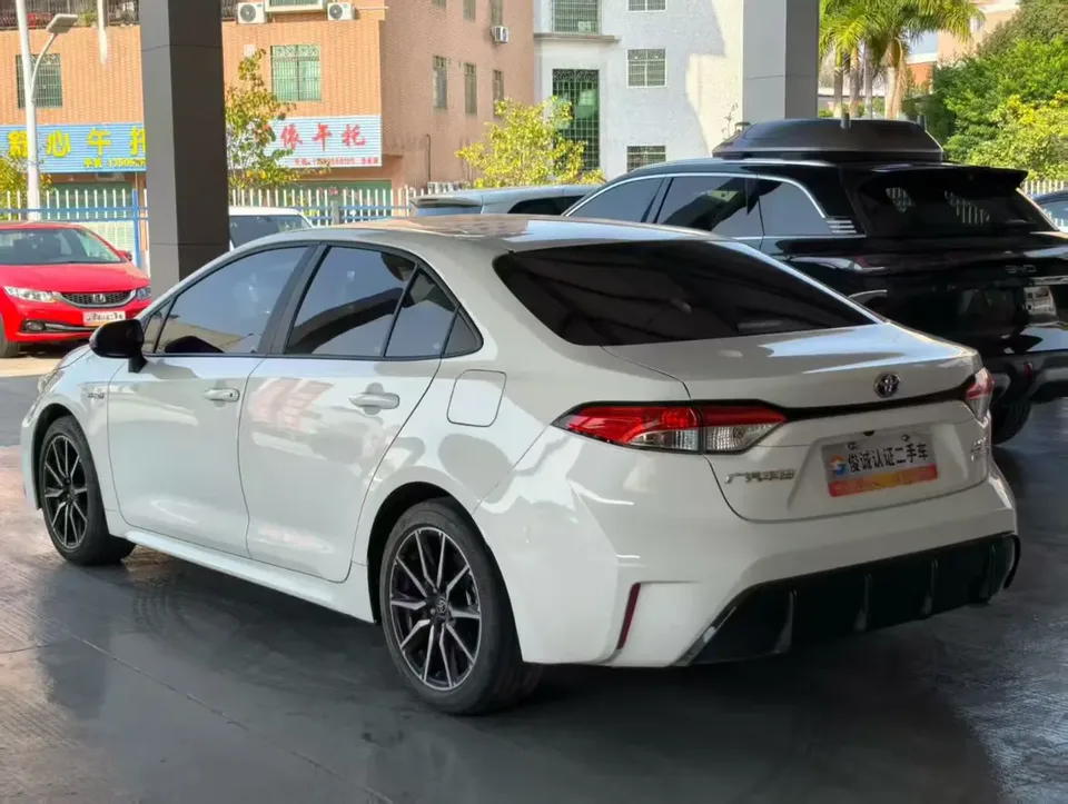 Toyota Levin Levin Hybrid 1.8L Sports Edition 2023 — миниатюра 4