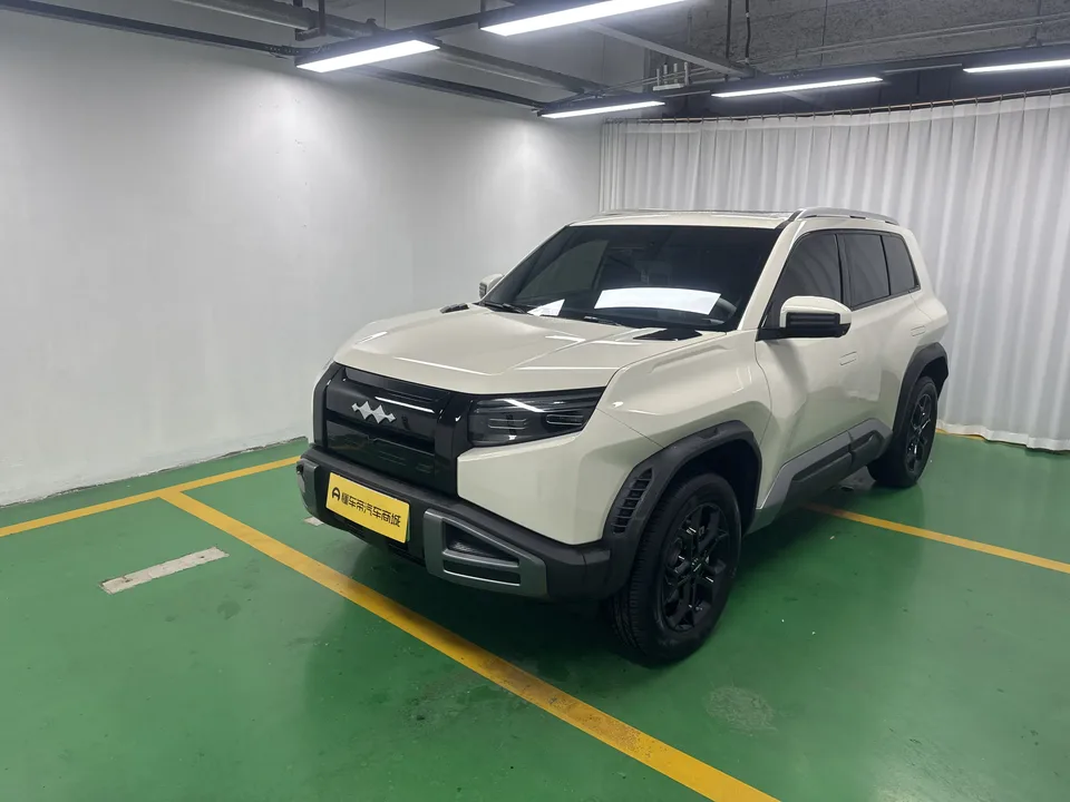 BYD Leopard Titanium 3 2025