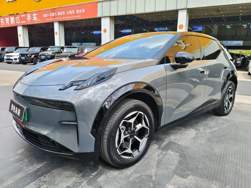 Zeekr X 2025