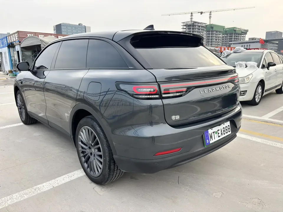 Leapmotor Zero running C11 Extended Range 200 Comfort Edition 2024 — миниатюра 2
