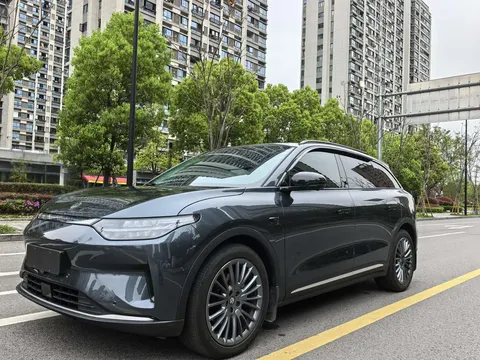 Leapmotor Zero running C11 2025 buy in Moscow
