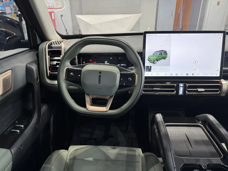 iCAR 03 two-wheel drive standard advanced version 2024 — миниатюра 3