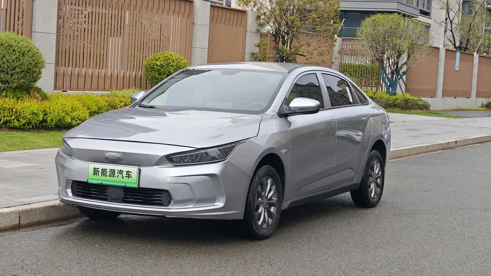 Geely Geometry A Geely Geometry A 2024 410KM Travel Edition 2024 — photo 1, buy with delivery to Moscow