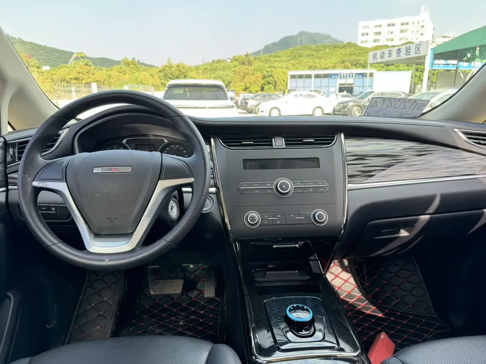 Oshan Changan Auchan Keshan EV Changan Auchan Keshan EV 2020 leading model 2023 — thumbnail 4