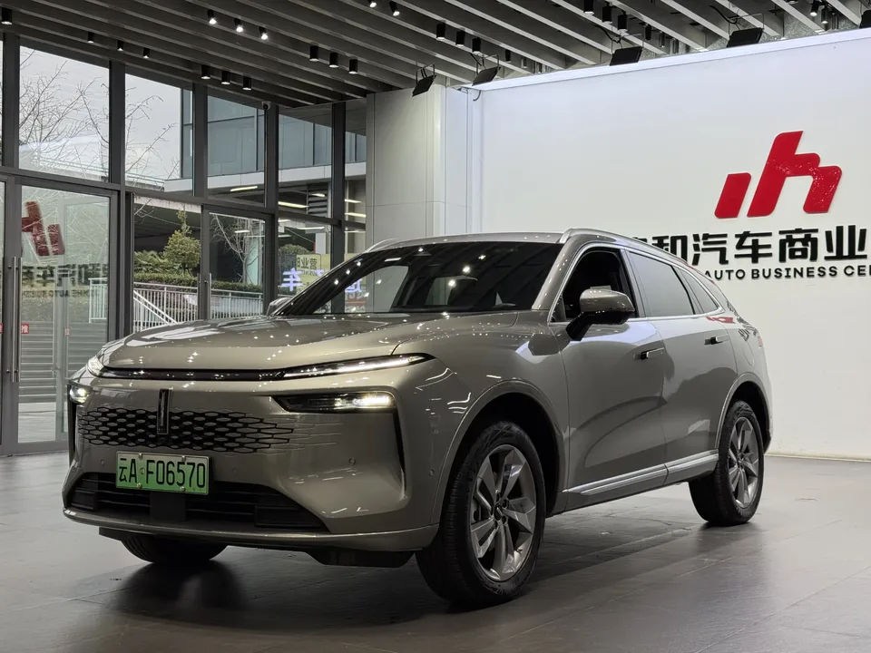 WEY Mocha PHEV 2024