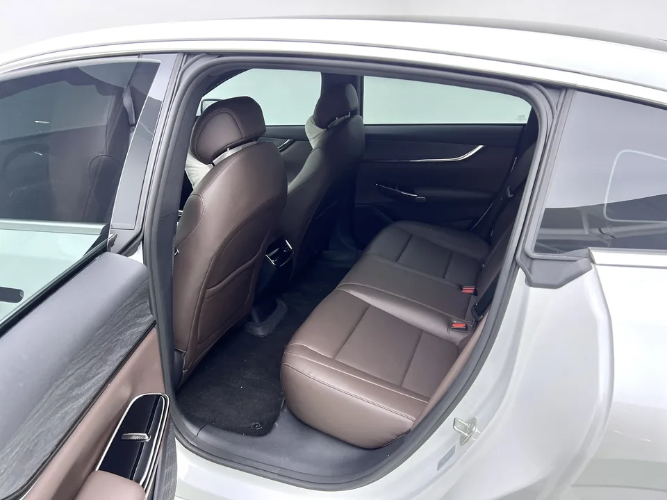 Changan Qiyuan A07 Changan Qiyuan A07 2025 Extended Range Edition 230 Luxury Model 2025 — миниатюра 4