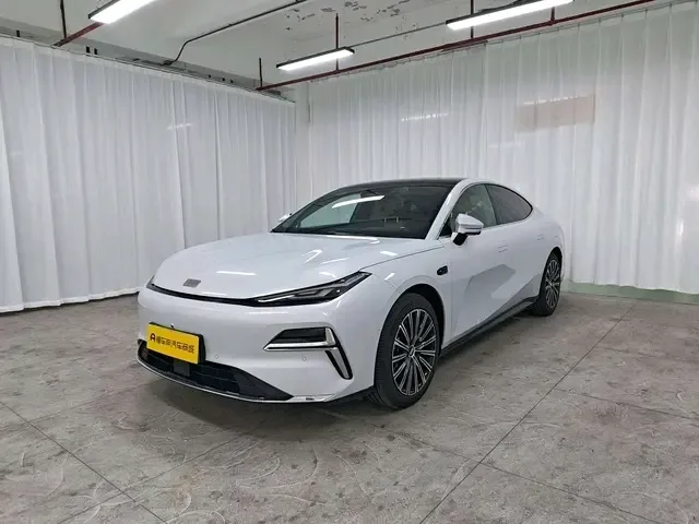 Geely Galaxy Star 8 PHEV 2025