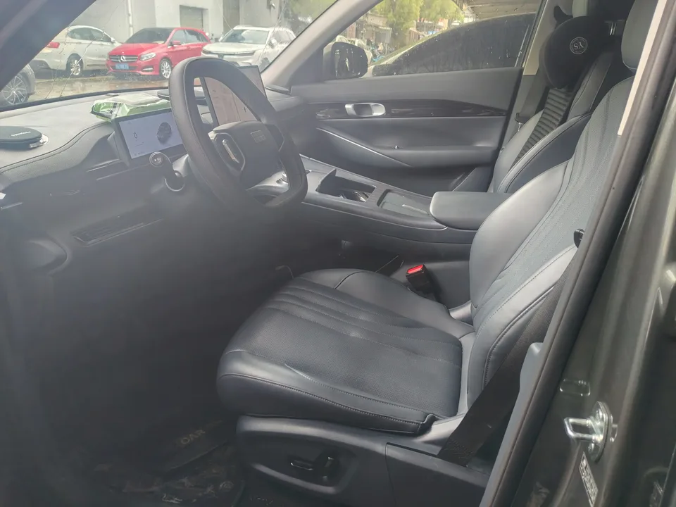 Geely Galaxy E5 530km Long Range Edition 2025 — миниатюра 3