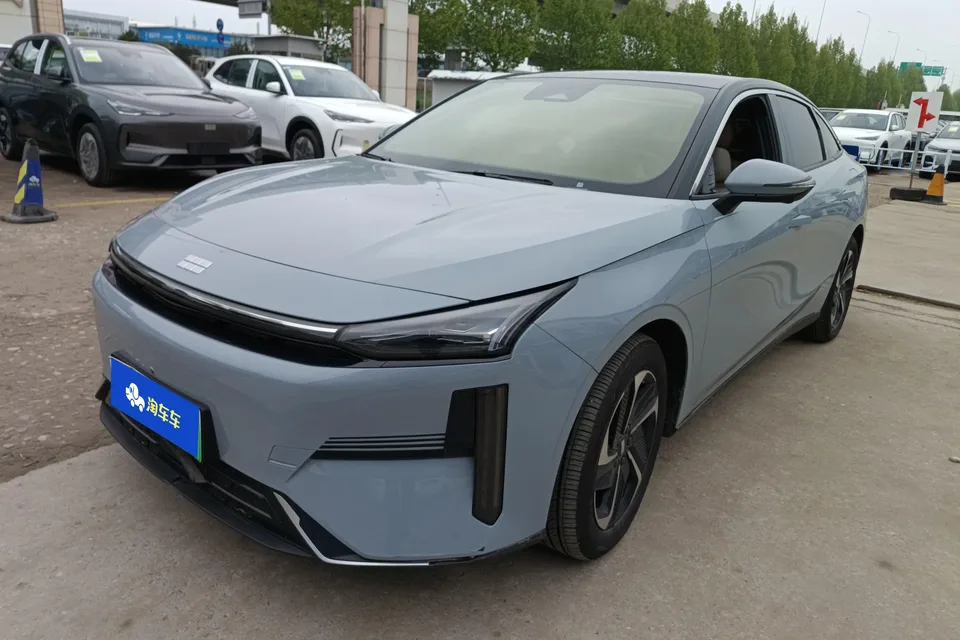 Geely Galaxy L6 2024