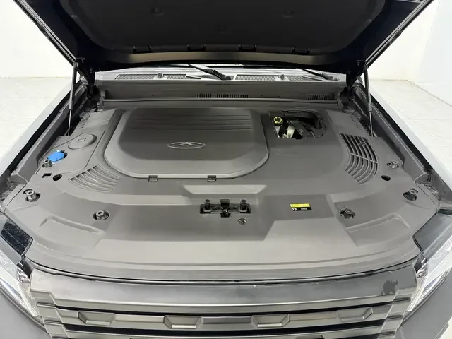 Jetour Jet Traveler 2.0TD 4WD Conquer PRO 2024 — миниатюра 4