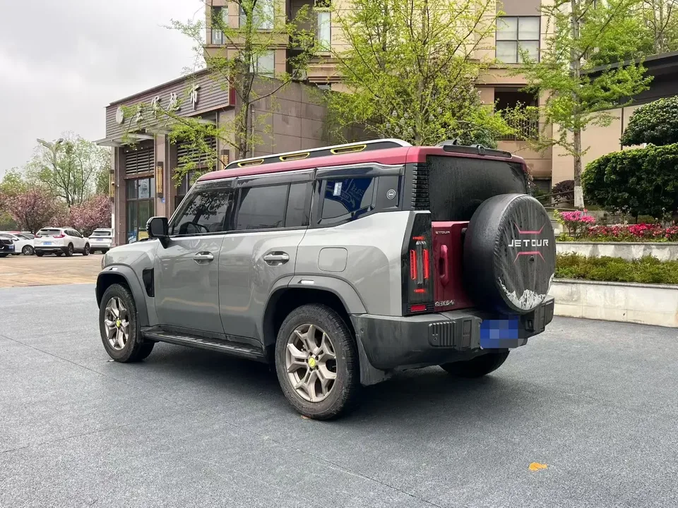 Jetour Jet Traveler 2.0TD 4WD Conquer PRO 2024 — миниатюра 4