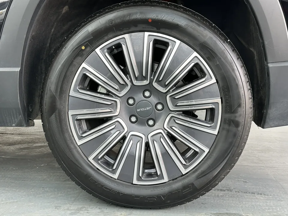 Jetour X90 Pro 1.6TD DCT Deluxe Edition 2024 — миниатюра 3
