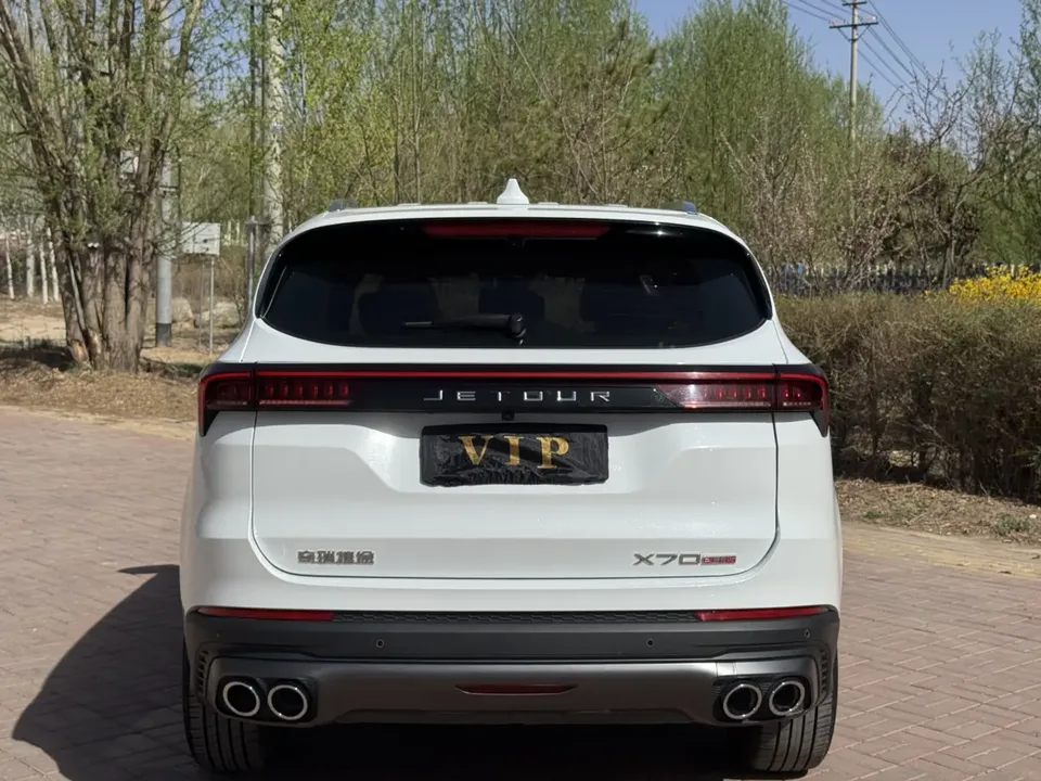 Jetour Jietu X70 PLUS Jietu X70 PLUS 2025 Champion Edition 1.5T DCT Champion MAX 5 Seaters 2025 — thumbnail 5