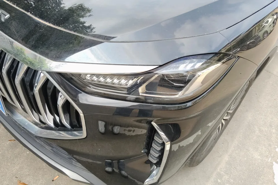 Jetour Jietu X70 PLUS Champion Edition 1.5T DCT Champion MAX 5 Seaters 2024 — миниатюра 2