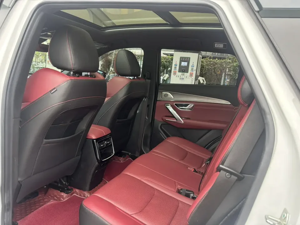 Jetour Jietu X70 PLUS 1.6T DCT Pro+ 7-seater 2022 — миниатюра 3