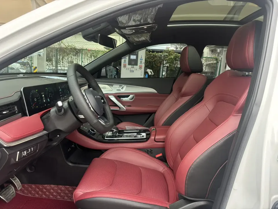 Jetour Jietu X70 PLUS 1.6T DCT Pro+ 7-seater 2022 — миниатюра 5
