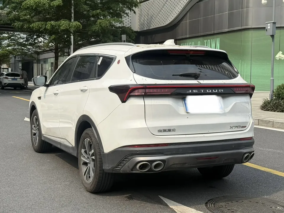 Jetour Jietu X70 PLUS JETOUR X70 PLUS 2021 1.6T DCT 5-seater 2022 — миниатюра 2