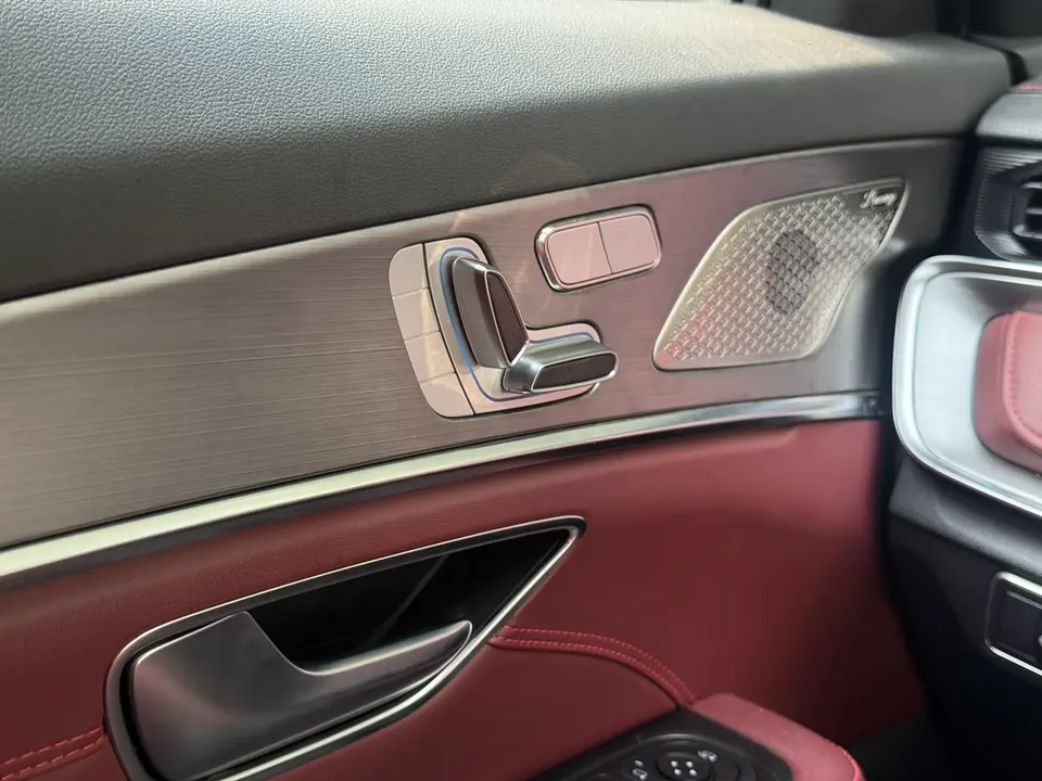 Jetour Jietu X70 PLUS JETOUR X70 PLUS 2021 1.6T DCT 5-seater 2022 — миниатюра 3