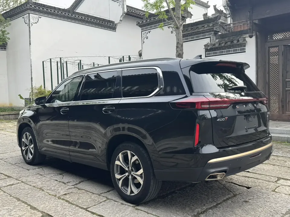 Exeed VX 2022