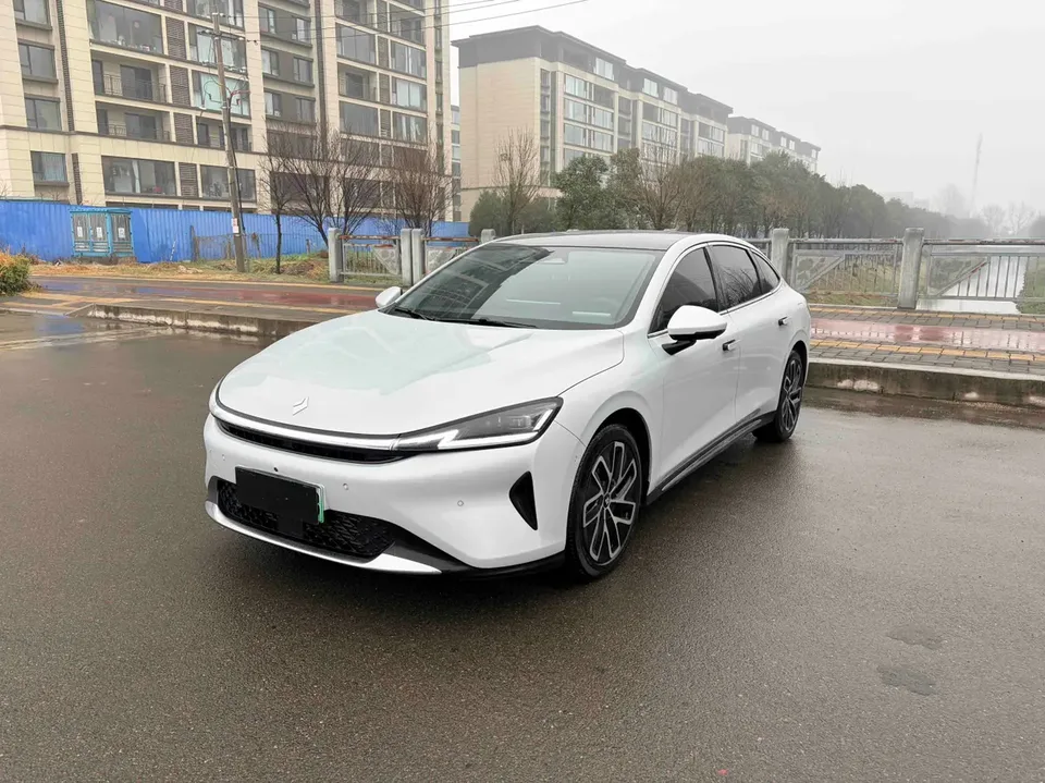 Baojun Enjoy PHEV 2025