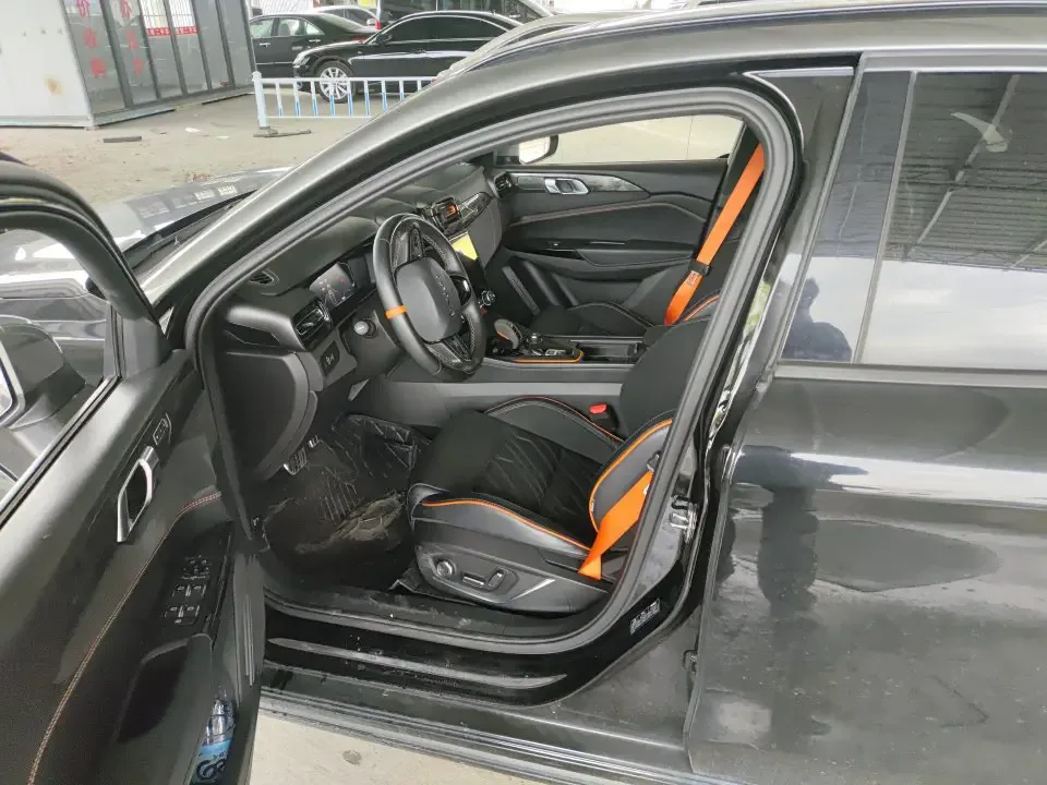 Lynk & Co 02 Hatchback 2.0TD Hatchback Halo 2022 — миниатюра 5