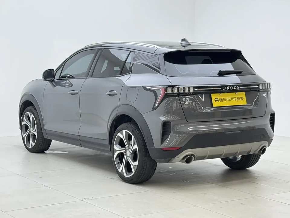 Lynk & Co 06 Lynk & Co 06 2023 Remix 1.5T Halo 2023 — миниатюра 5
