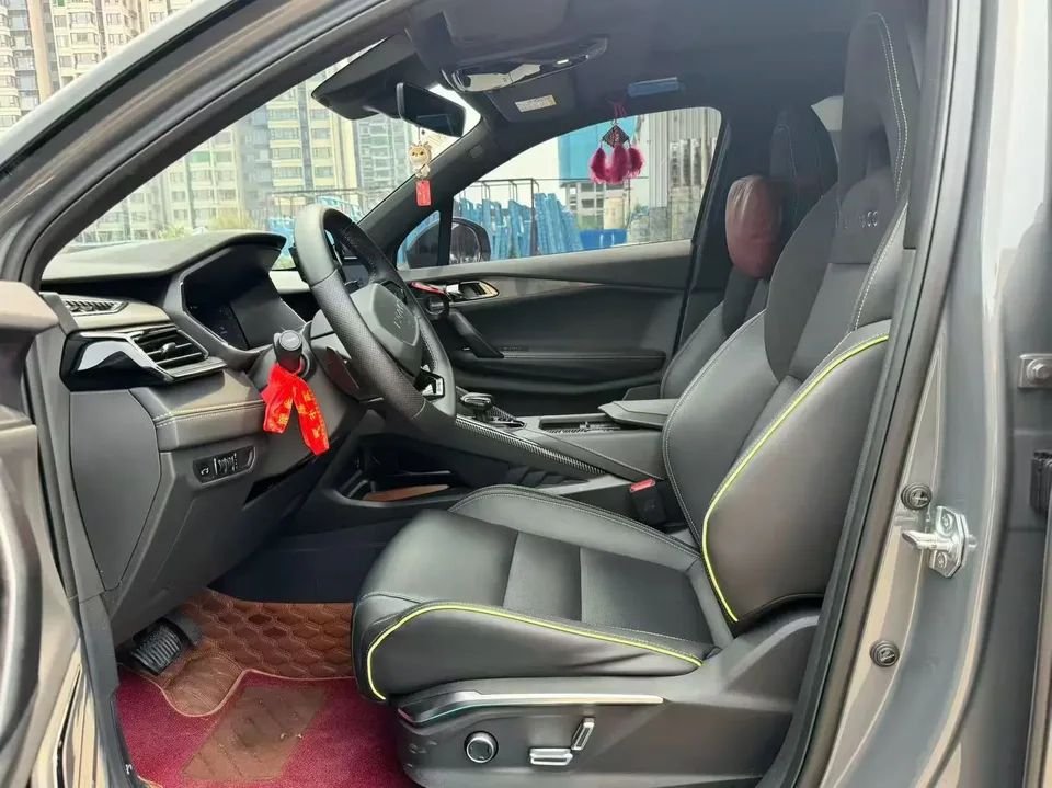 Lynk & Co 06 Lynk & Co 06 2023 Remix 1.5T Halo 2023 — миниатюра 3