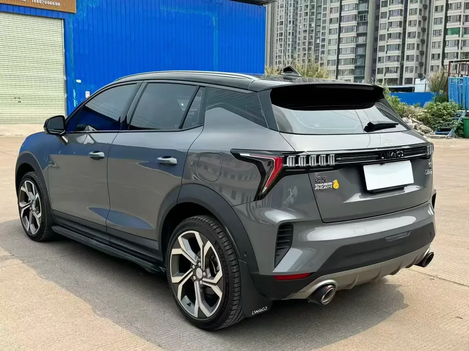 Lynk & Co 06 Lynk & Co 06 2023 Remix 1.5T Halo 2023 — миниатюра 4