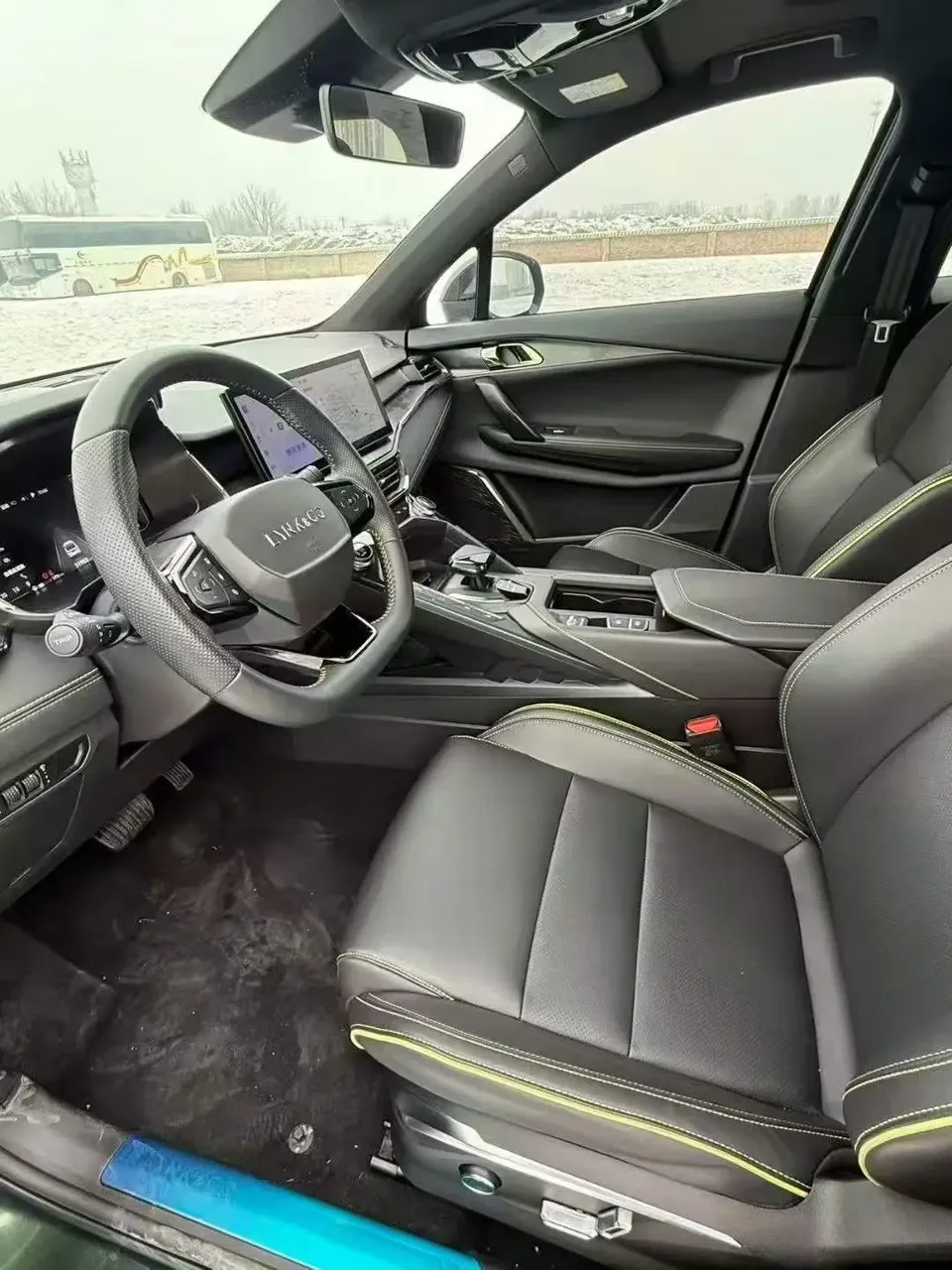Lynk & Co 06 Lynk & Co 06 2023 Remix 1.5T Hero 2024 — миниатюра 5