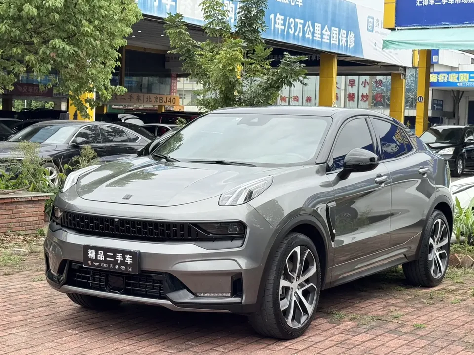 Lynk & Co 05 2022