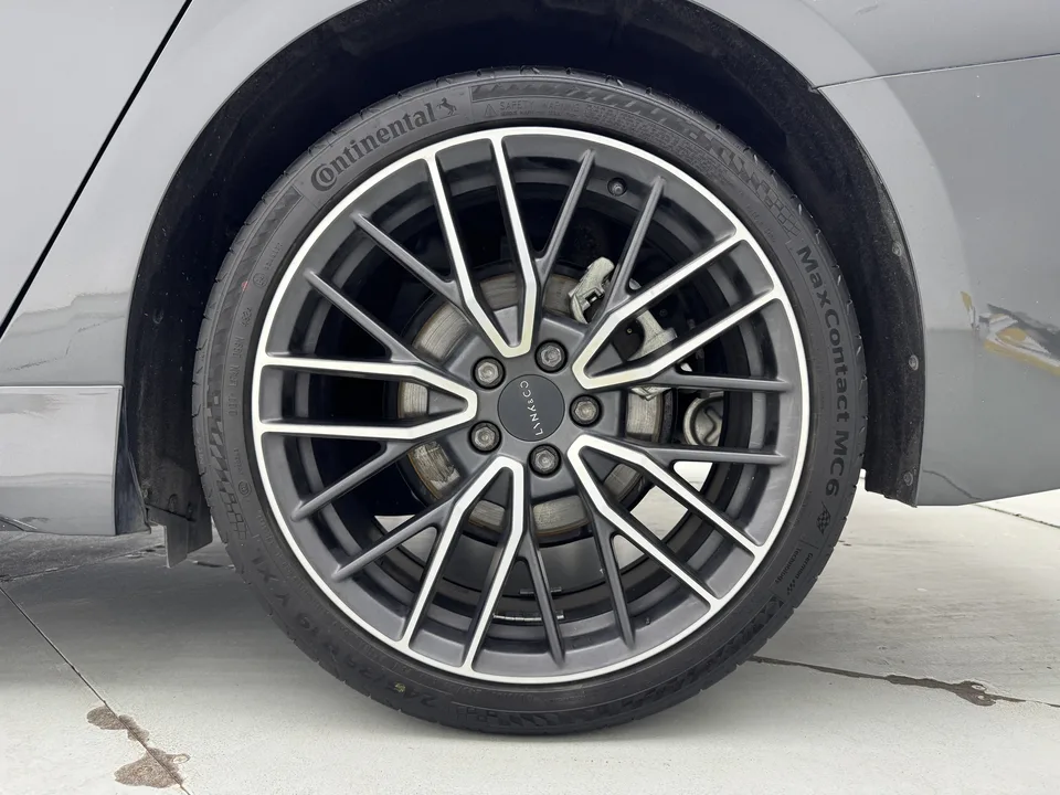 Lynk & Co 03 2025