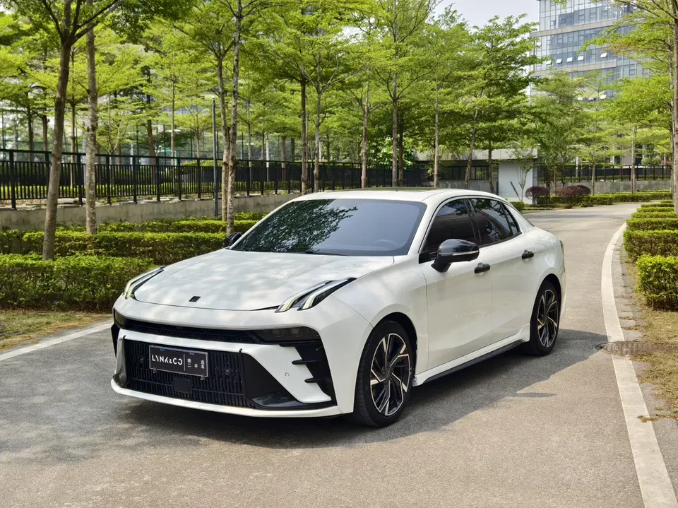 Lynk & Co 03 2023