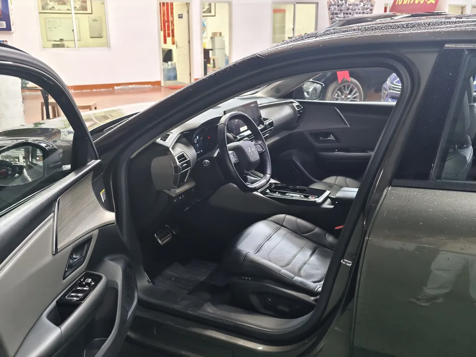 Citroen Versailles C5 X Versailles C5 2022 — миниатюра 5