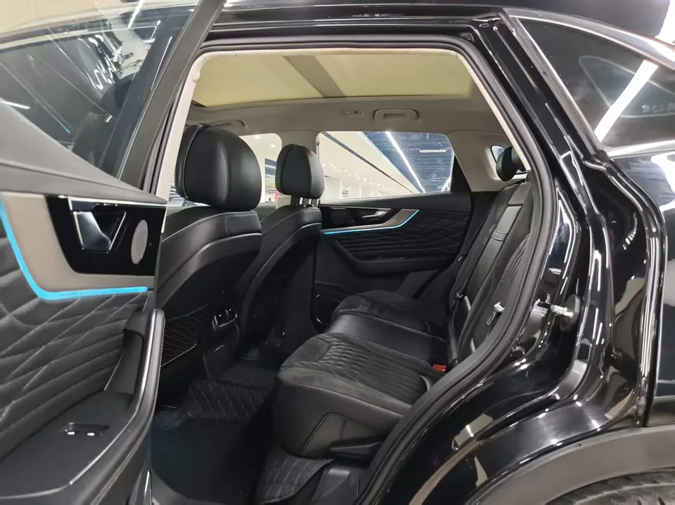 Hongqi HS5 Hongqi HS5 2022 2.0T Zhilian Flagship Edition 2022 — миниатюра 3