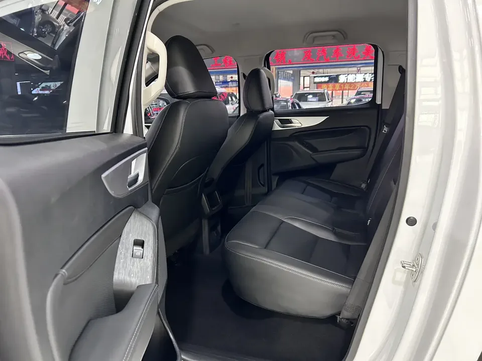 Great Wall gun Pao Commercial Edition 2.0T Diesel Automatic 4WD Elite Long Box GW4D20M 2022 — миниатюра 4