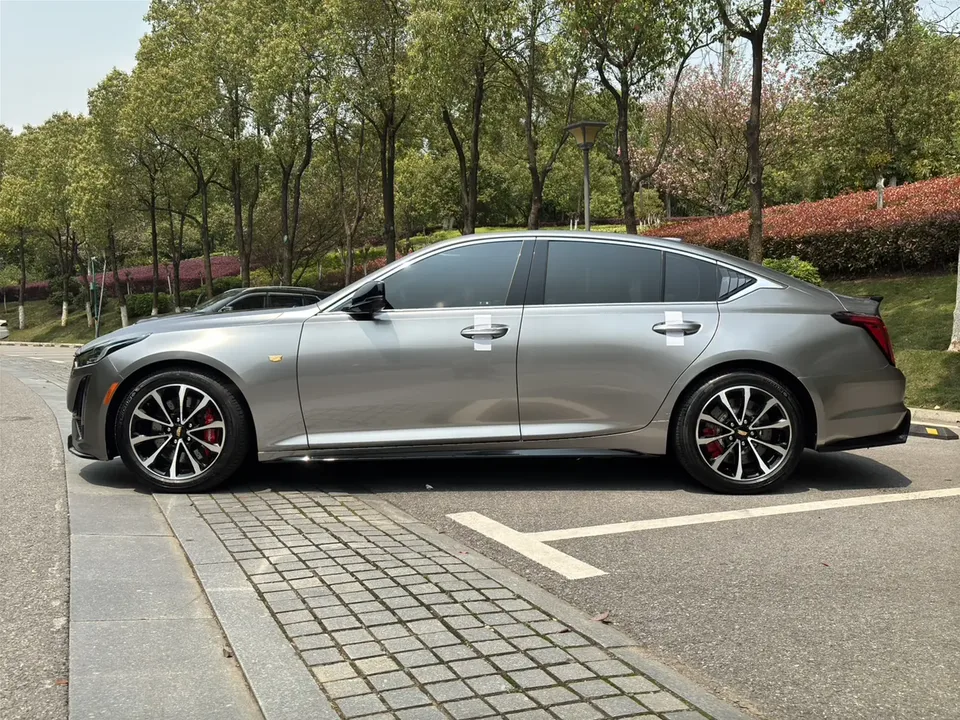 Cadillac CT5 2023