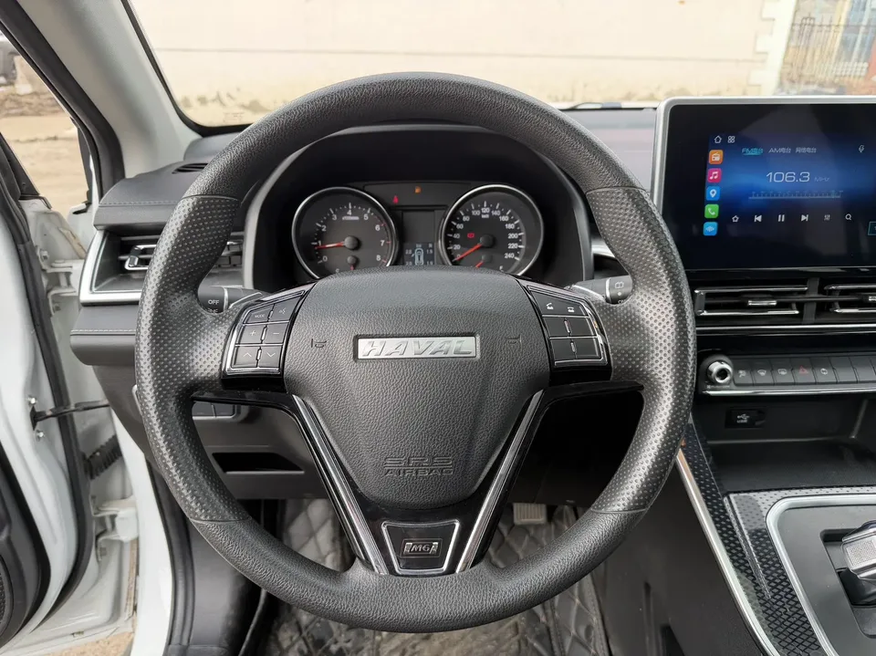 Haval M6 Haval M6 2021 PLUS 1.5T DCT Comfort Edition 2022 — миниатюра 3