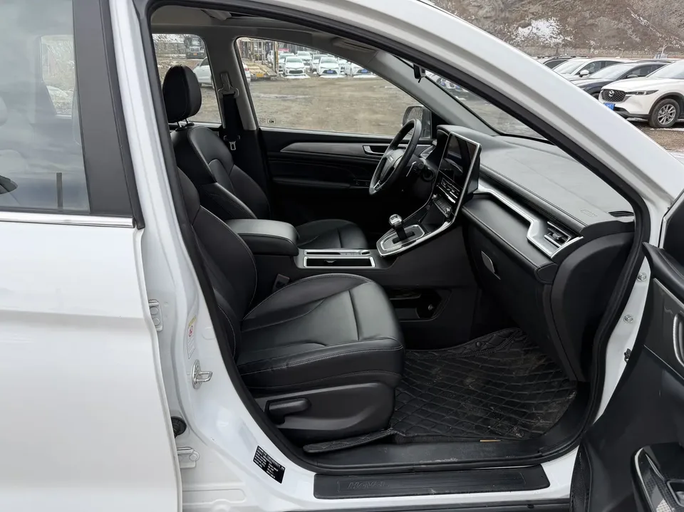 Haval M6 Haval M6 2021 PLUS 1.5T DCT Comfort Edition 2022 — миниатюра 4